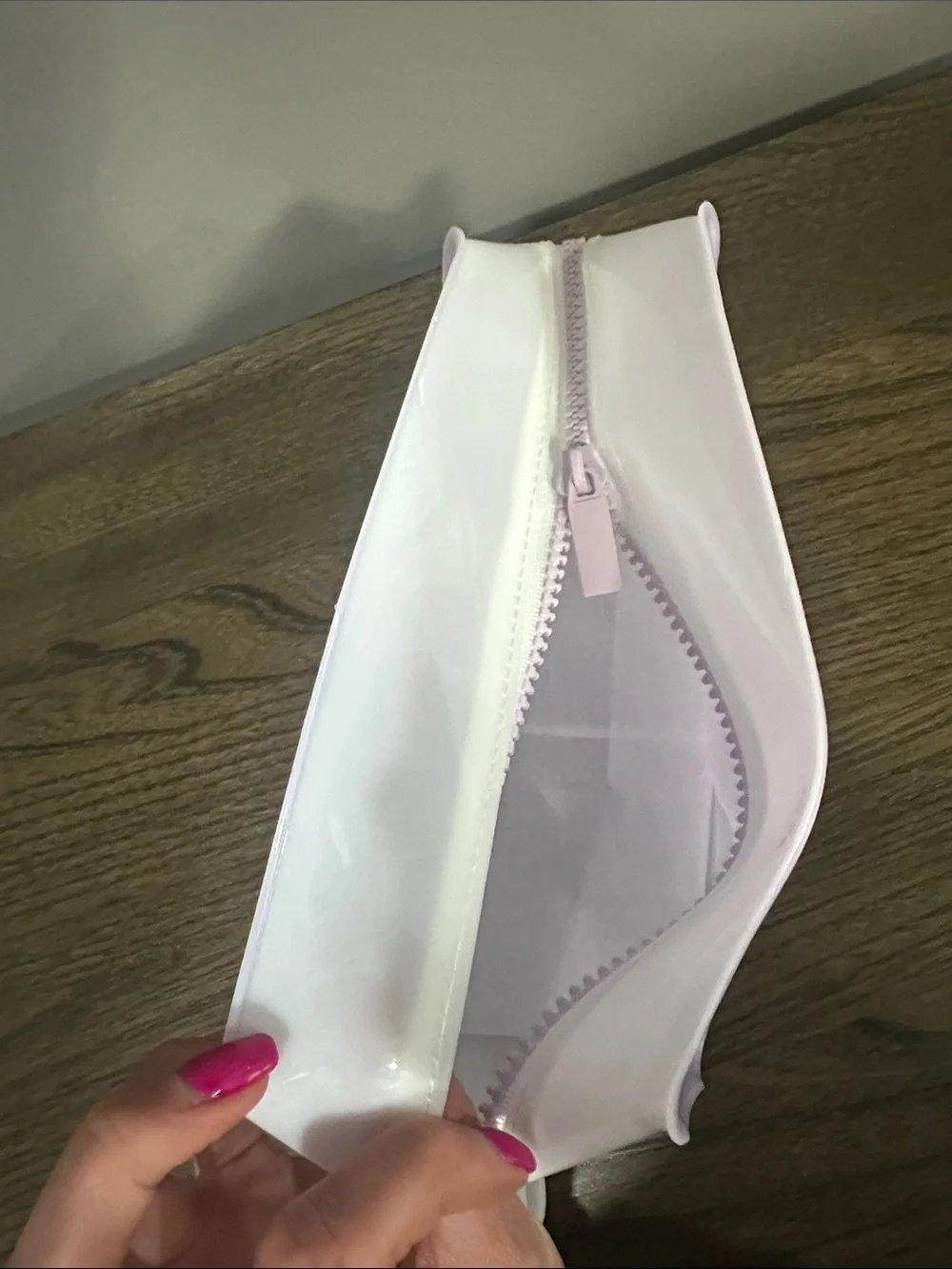 Ulta White & Light Purple Travel Toiletry/Cosmetic Bag